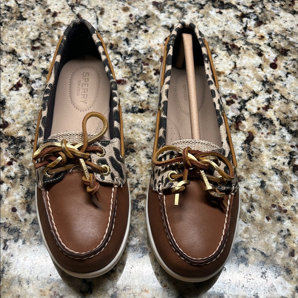 Sperry Women's Firefish Animal Tan Leopard NIB size 7.5M
